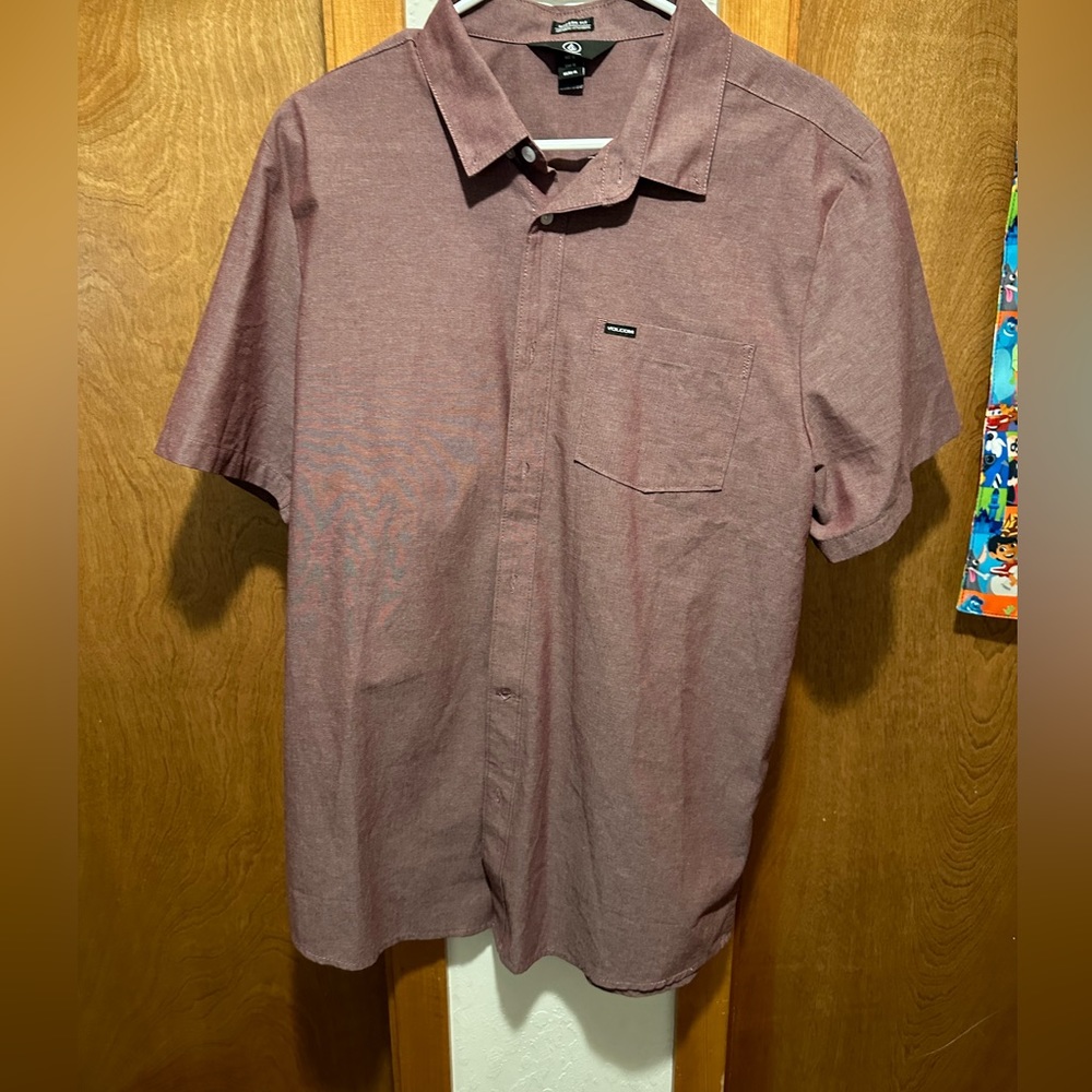 Mens volcom button down